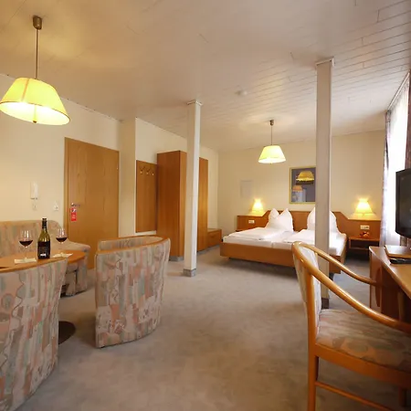 Hotel apartamentowy Pinger